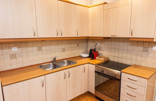Pasalimani Apartment | Luxury Pireas Stay New 2BR Urban Escape