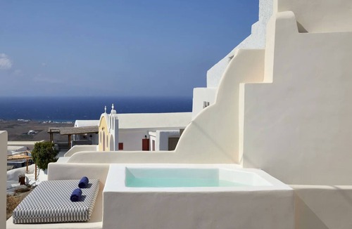 Finikia Villa | Luxury Santorini Villa | Villa Elysian Tria | Private Plunge Pool | Sea & Village View | 1 Bedroom.