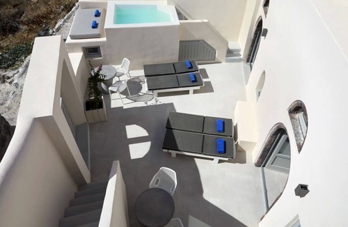 Finikia Villa | Luxury Santorini Villa | Villa Elysian Tria | Private Plunge Pool | Sea & Village View | 1 Bedroom.