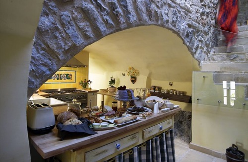 Levidi Villa | LUXURY STONE VILLA IN THE CENTRE OF PELOPONNESE -SUPERIOR SUITE-FAMILY FRIENDLY