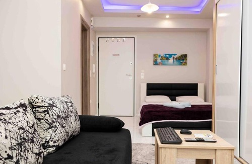 Vardaris Apartment | Luxury studio in downtown (4)