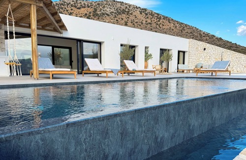 Agiassos Villa | Luxury Villa in Naxos Agiassos