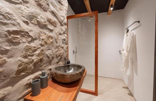Platis Gialos Apartment | Luxury Villa Merchias 5BD