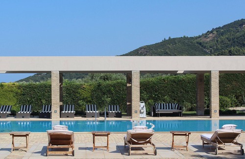 Kastrosikia Villa | Luxury Villa on Sandy Beach, Beautiful Garden, Private Pool and Games Room