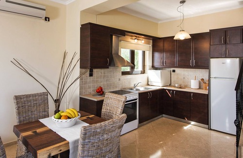 Spilia Villa | Luxury Villa-Private Heated Pool-Relax on Holidays