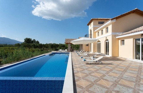 Agia Marina Villa | Luxury Villa with Private Pool, Tennis Court & Vineyard | Aneli Villa Semeli