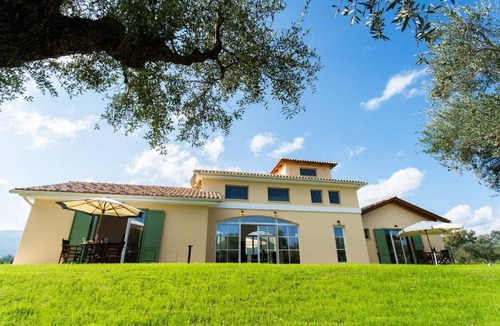 Agia Marina Villa | Luxury Villa with Private Pool, Tennis Court & Vineyard | Aneli Villa Semeli