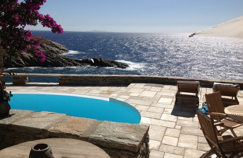 Kea Villa | Luxury Waterfront Villa with Private Pool, few steps away from a secluded beach