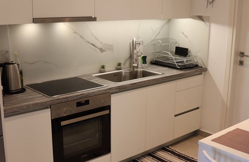 Analipsi Apartment | LV Home: A LiVing experience!