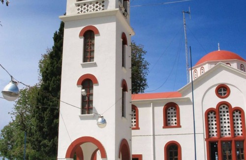 Theologos Apartment | M&K Traditional House