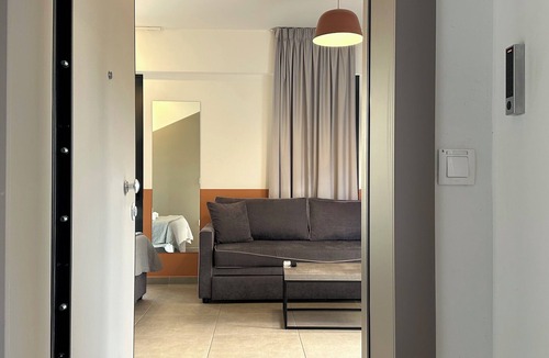 Moschato-Tavros Apartment | M & M 2 in the city