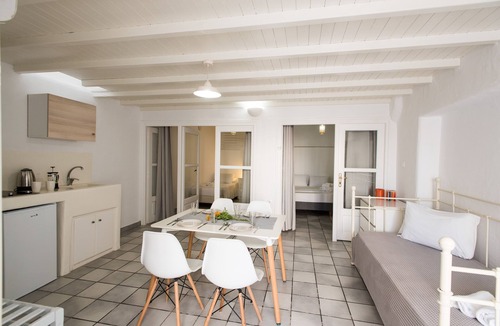 Mykonos House | Madres Houses