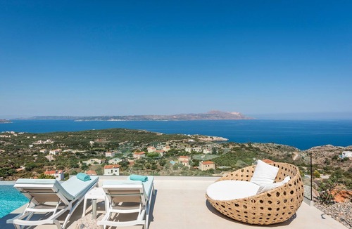 Kokkinon Khorion Villa | Magnificent Crete Villa | Villa Opulent Horizon | 5 Bedrooms | Spacious
