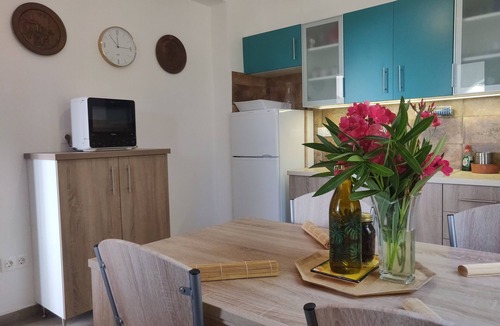 Pylos-Nestoras Apartment | MAGNOLIA by AROKARIA APARTMENTS - 50 meters from the sea