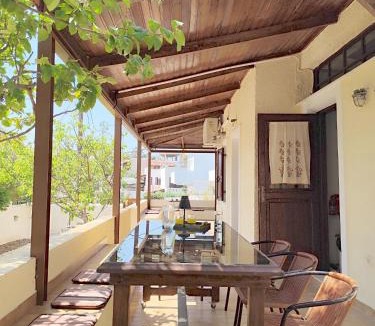 Souvala Apartment | Mairi's SummerHouse - seaside, en-suite, 2-bedroom summerhouse