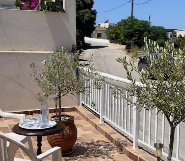 Kritinia House | Maison authentique avec grande terrasse