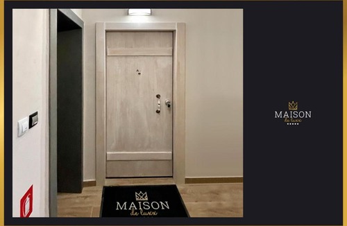 Larissa Apartment | Maison De Luxx A3