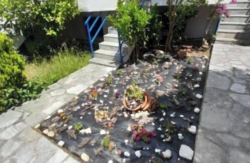 Nea Potidaia Villa | Maisonette Basilissa w/4 balconies, sat tv/internet, BBQ, 3-8mins to beaches !