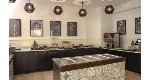 Rhodes Hotel | Majestic Hotel - Adults Only