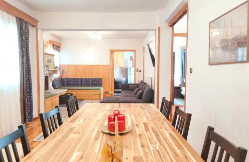 Metsovo Apartment | Majestic Vista Residence