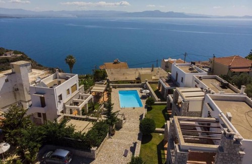Mavrovouni Villa | Malvazios Villas