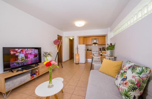 Agia Marina Apartment | Manolia Dream Apartment 30m to the beach