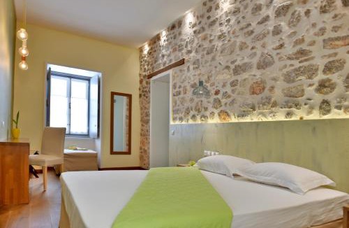 idhra House | Manolia