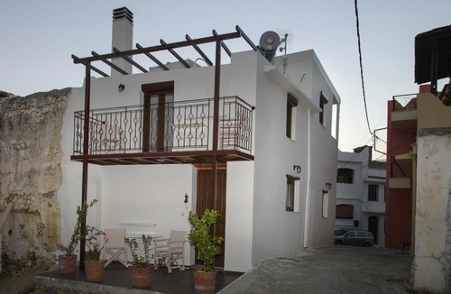Lefkogeia House | manolis-evelina