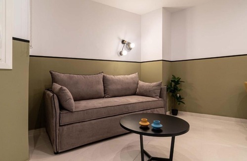 Omonia Apartment | Mar25 by Smart Cozy Suites - In the heart of Athens - 9 minutes from metro - Available 24hr