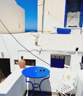 Folegandros Town Apartment | Margarita's Rooms