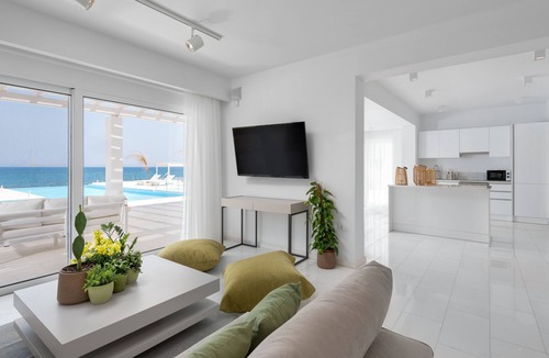 Kolymbia Villa | Maria Beachfront Villa
