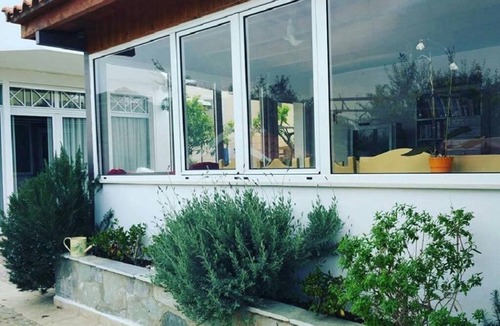 Pigianos Kampos Apartment | Maria's Cozy Nest