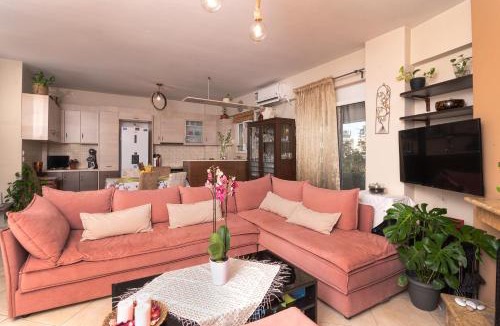 Spata-Artemida House | Maria's double room