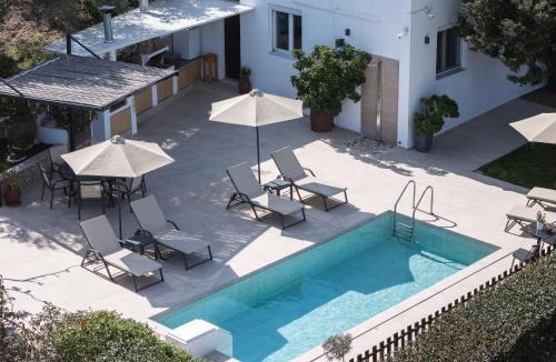 Filaki Villa | MariAndry Villa, Secluded Retreat with Pool, BBQ & HotTub, By ThinkVilla