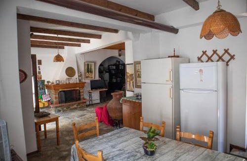 Kinyra House | Maries Thasos Stone Villa