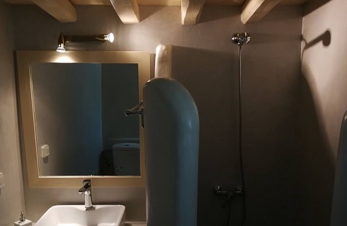 Parasporos House | Marili Apartments, Apt#7, Small indepentent house