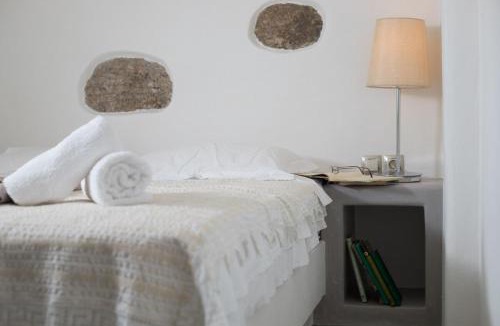 Koronos House | Marina's traditional stone house