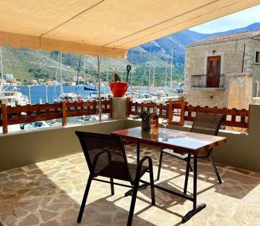 Pedi Apartment | Marine's apartments
