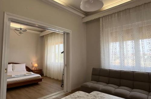 Topeiros House | Mary's Villa