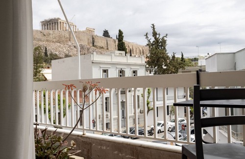 Anafiotika Apartment | Massive 2-Apartment Combo | Unbeatable Acropolis Views | Sleeps 9