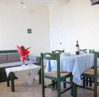 Plaka Apartment | Meandros