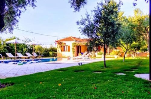 Kontos House | MEDITERRANEAN GARDEN VILLA