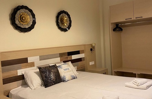 Fira Apartment | Mela’s (6)