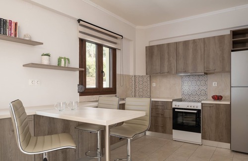 Maroulas Villa | Mela Villas