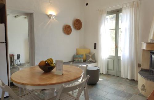 Platis Gialos House | Melia Sifnos House