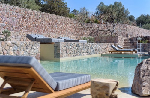 Kontos Villa | Melitta Villa, with Astonishing View, 6 Bedrooms & 6 Bathrooms.
