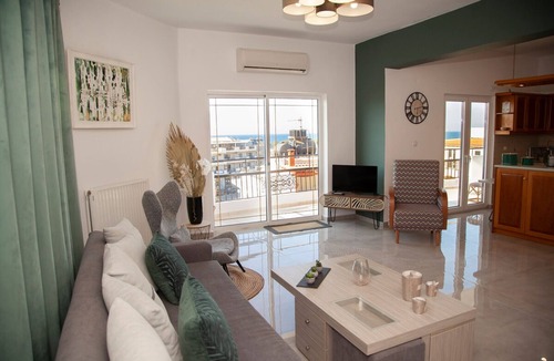 Gazi Apartment | Meraki Beautiful apartment near the Sea