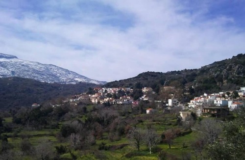 Sivritos House | Meronas Εco House, Accommodation in traditional Cretan village house