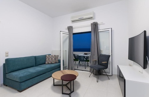 Mavros Kolimpos House | Metaxakis Home. 2