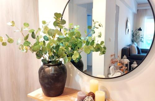 Varkiza Apartment | Michael's Seaside Homely Apartment In Varkiza